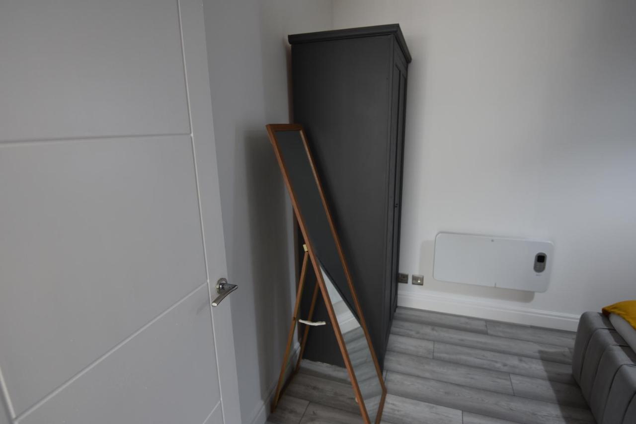 Speedwell Apartment: Refurbished City Centre