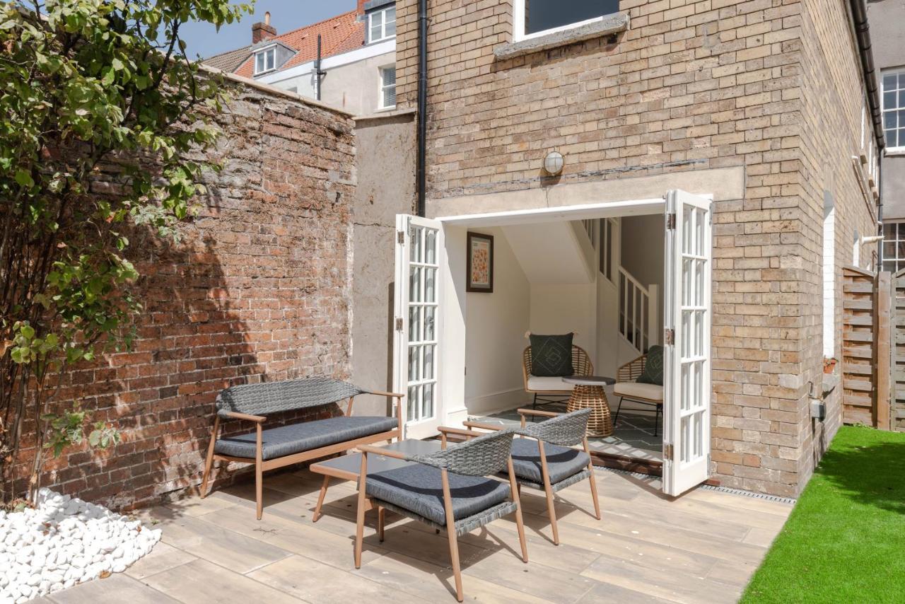 Redcliffe Parade No.9 I Your Apartment Bristol