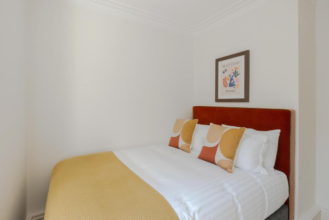 Apartment Redcliffe Parade No.9 I Your *
