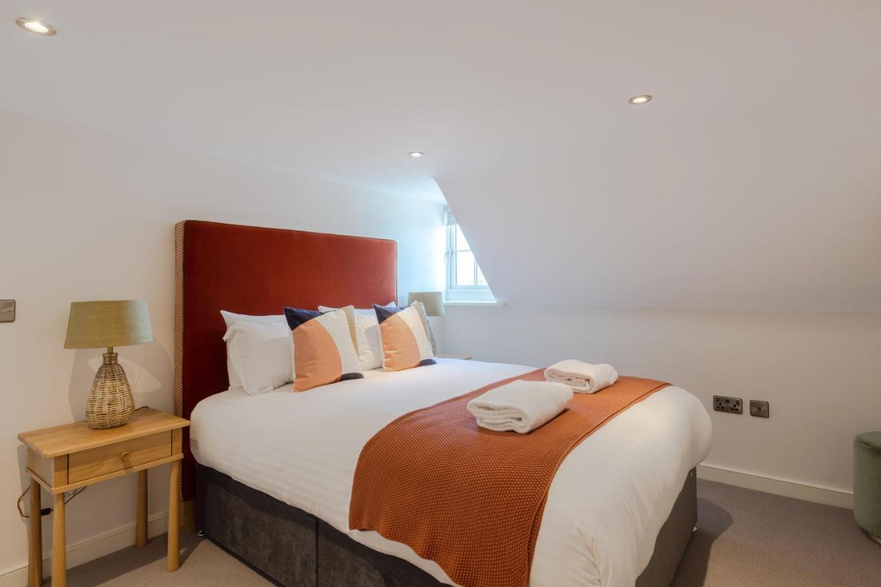 Apartment Redcliffe Parade No.9 I Your *