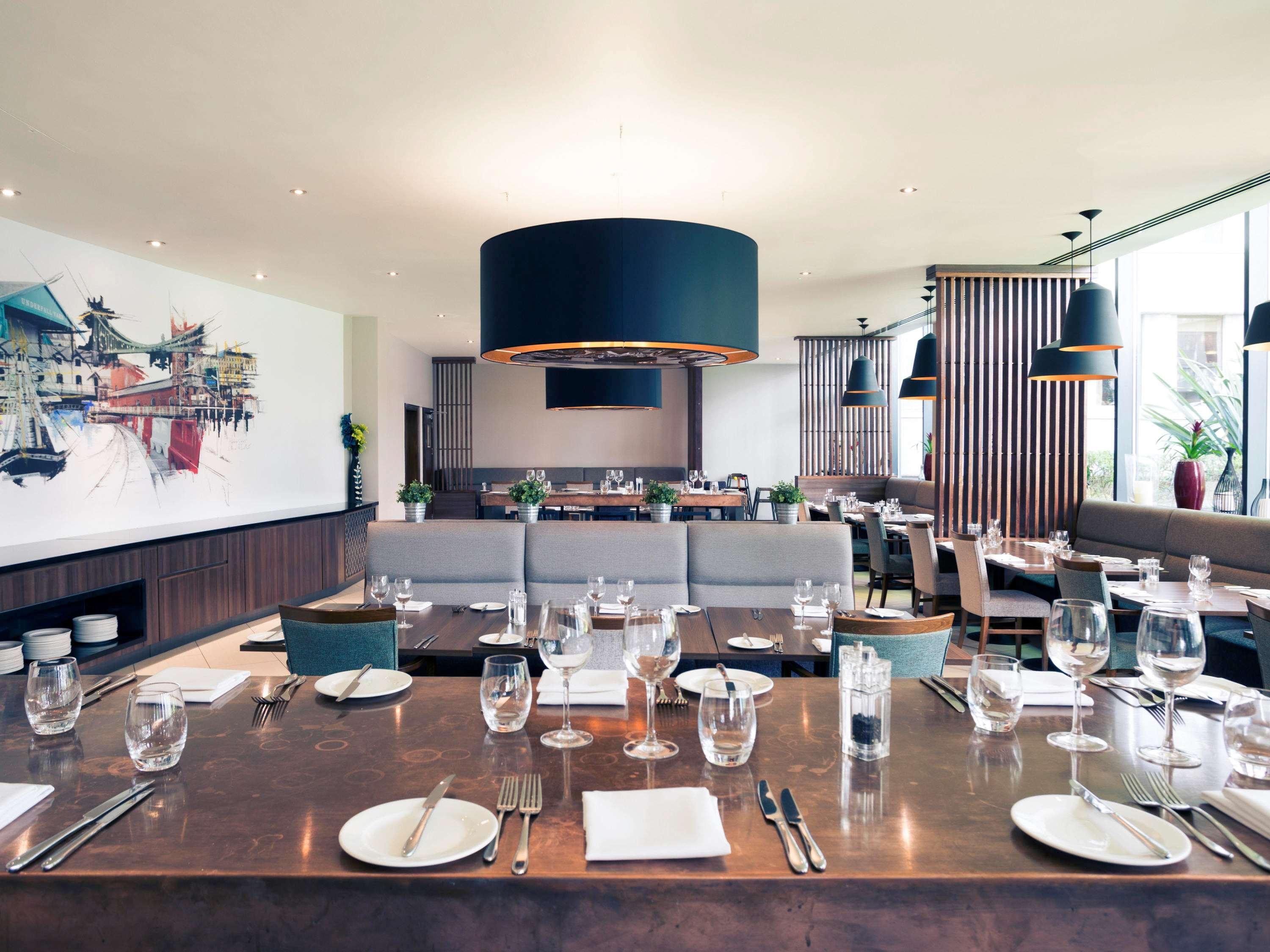 Mercure Holland House 4* Bristol