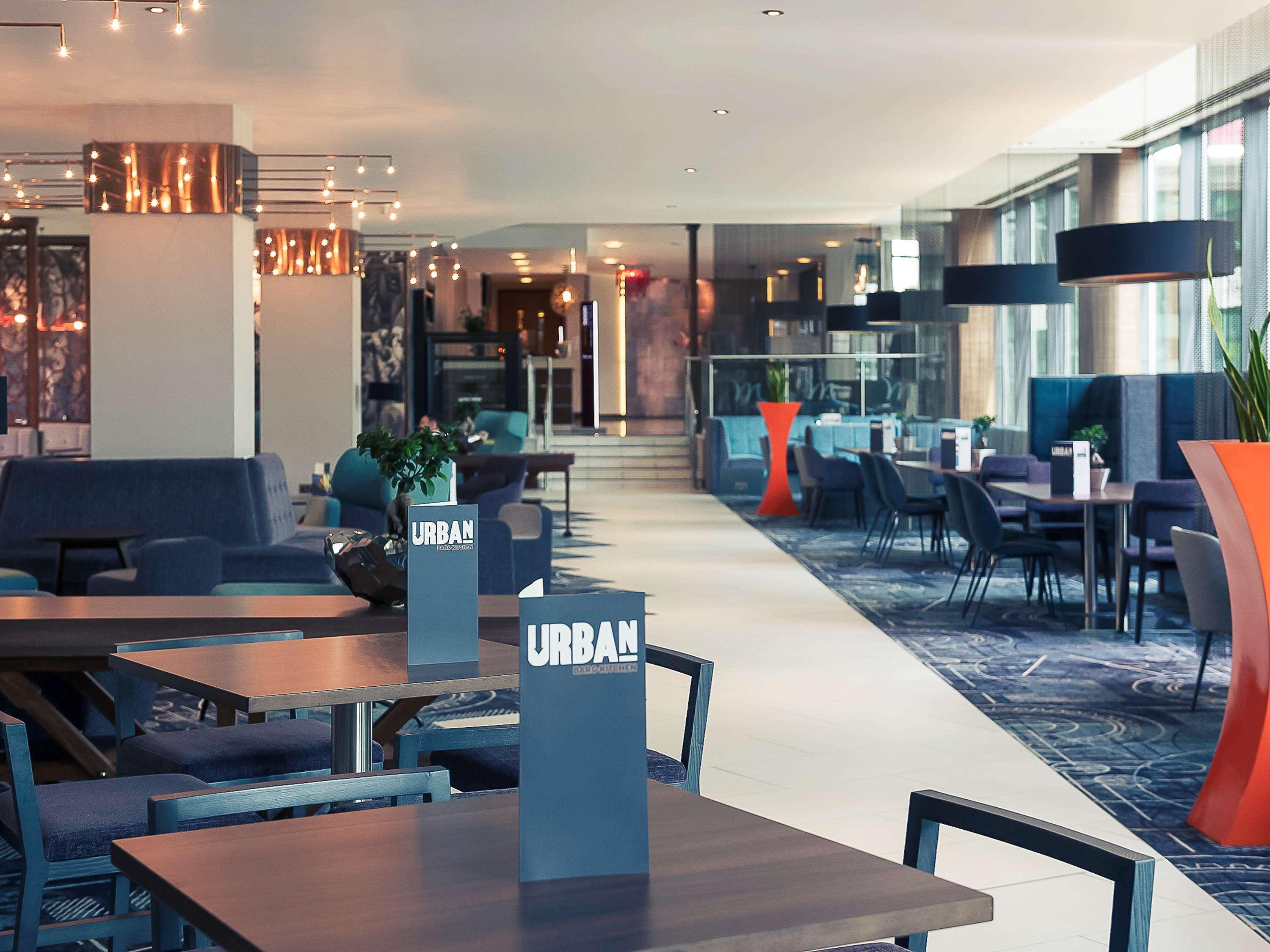 Mercure Holland House 4*