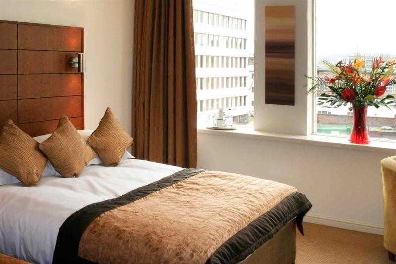 Hotel Mercure Holland House 4*