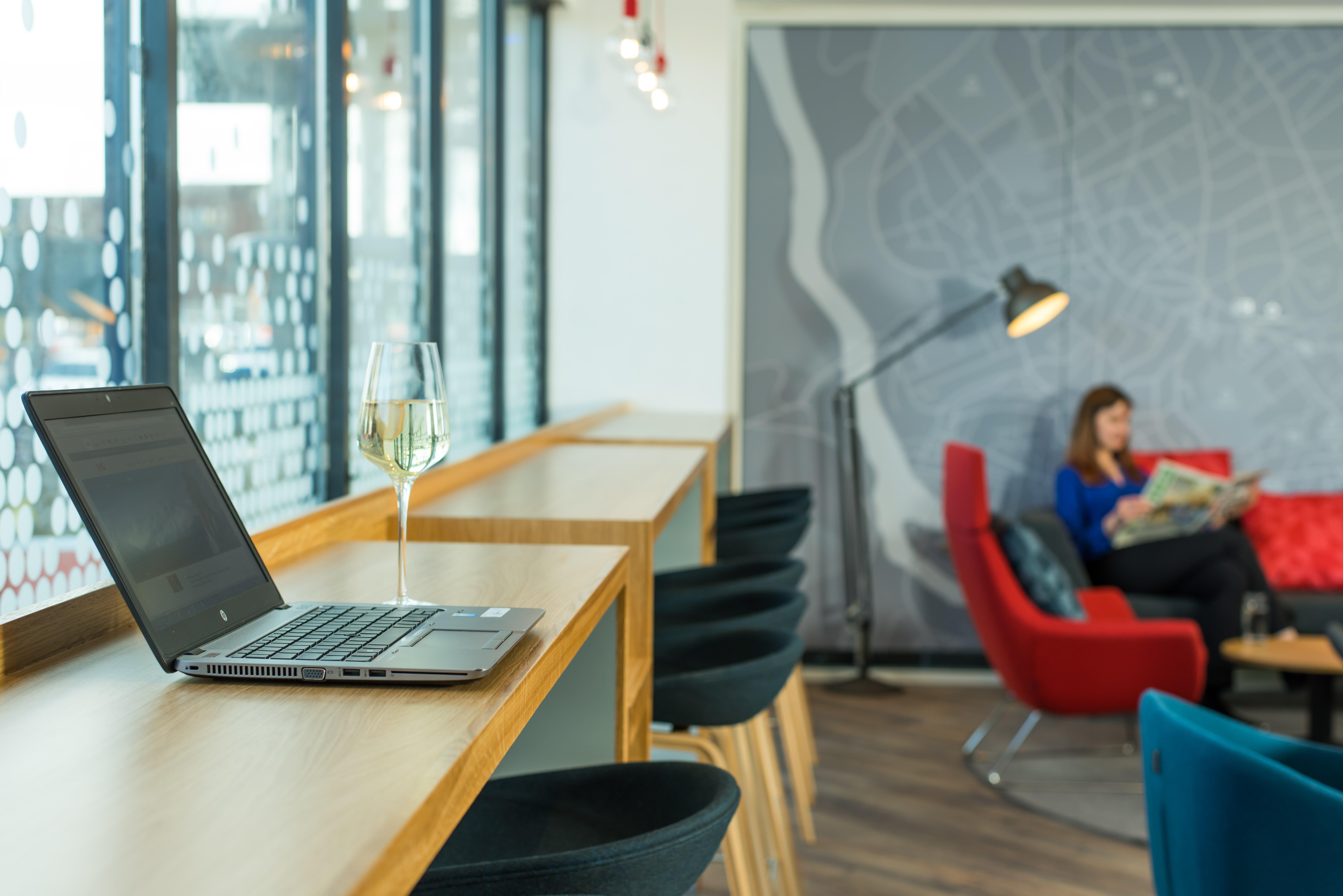 Express Centre By Ihg