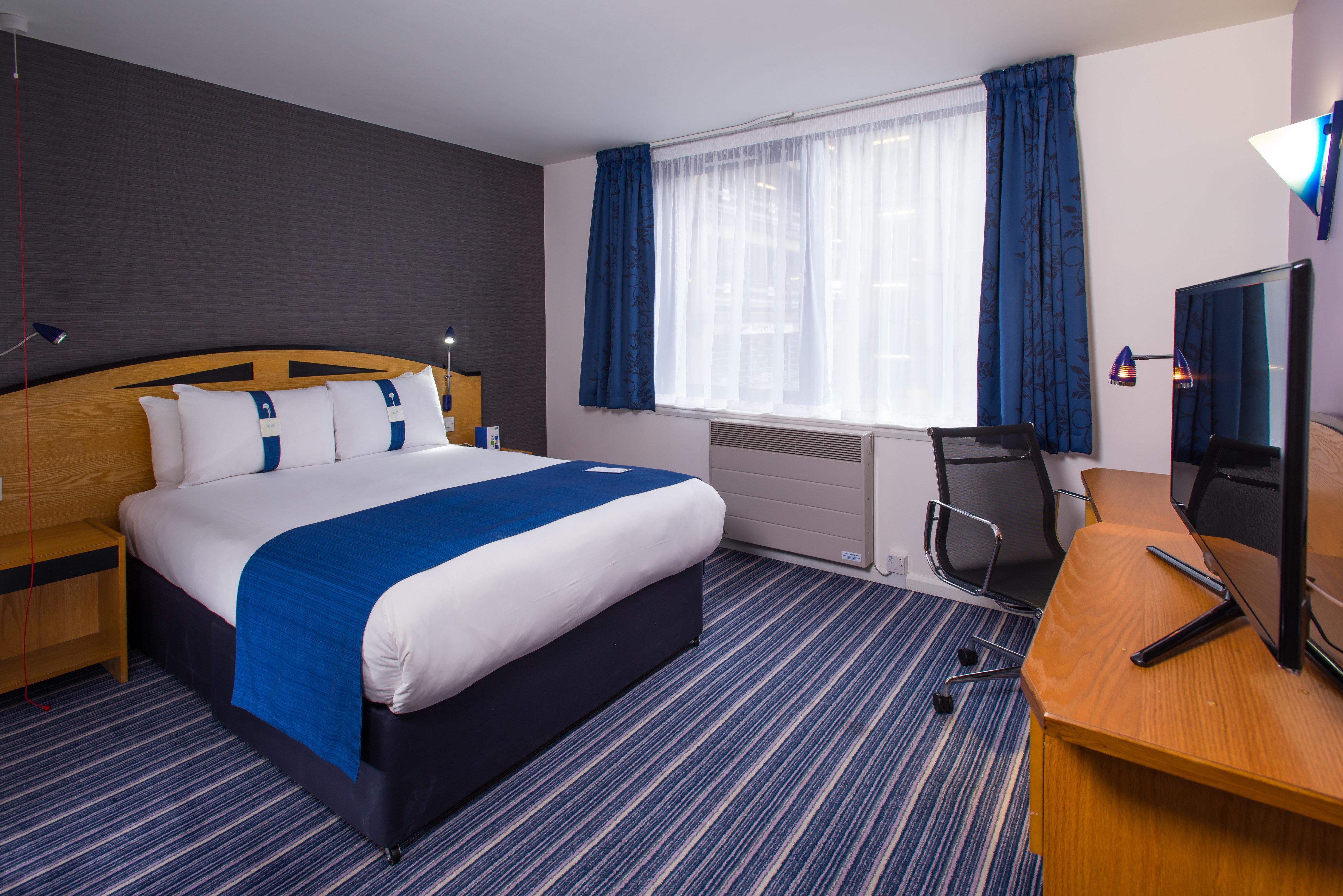 Hotel Express Centre By Ihg 3*