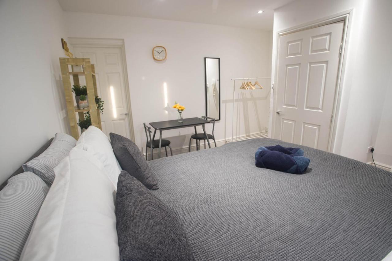 Apartment Flat 1, 401 Stapleton Rd *