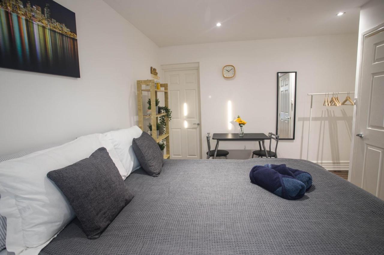 Flat 1, 401 Stapleton Rd Apartment Bristol