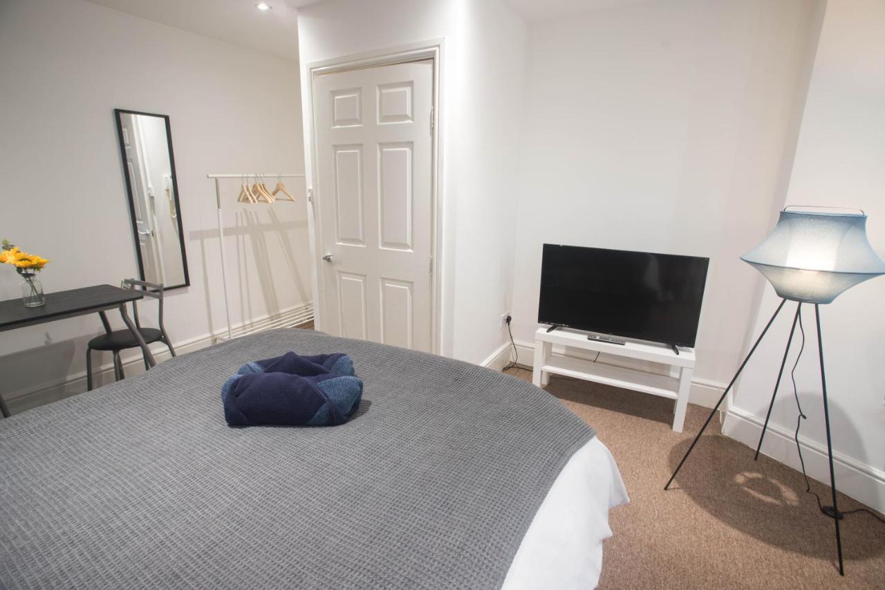 Flat 1, 401 Stapleton Rd Bristol