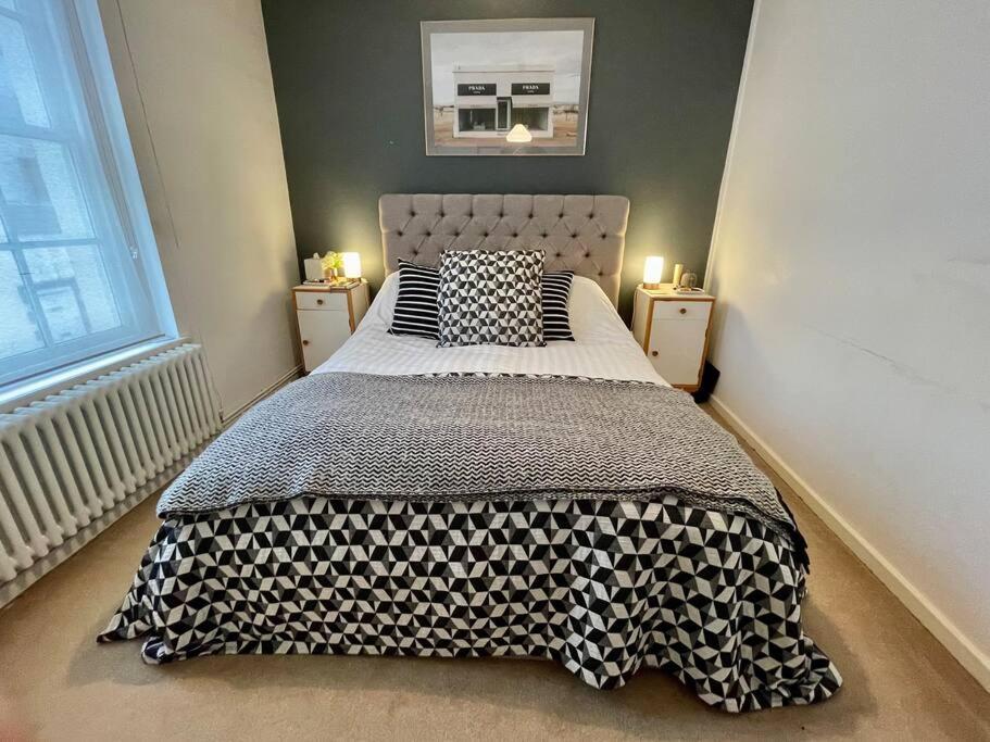 Apartment Gorgeous 2 Bedroom Edge Of Cabot Circus Bristol
