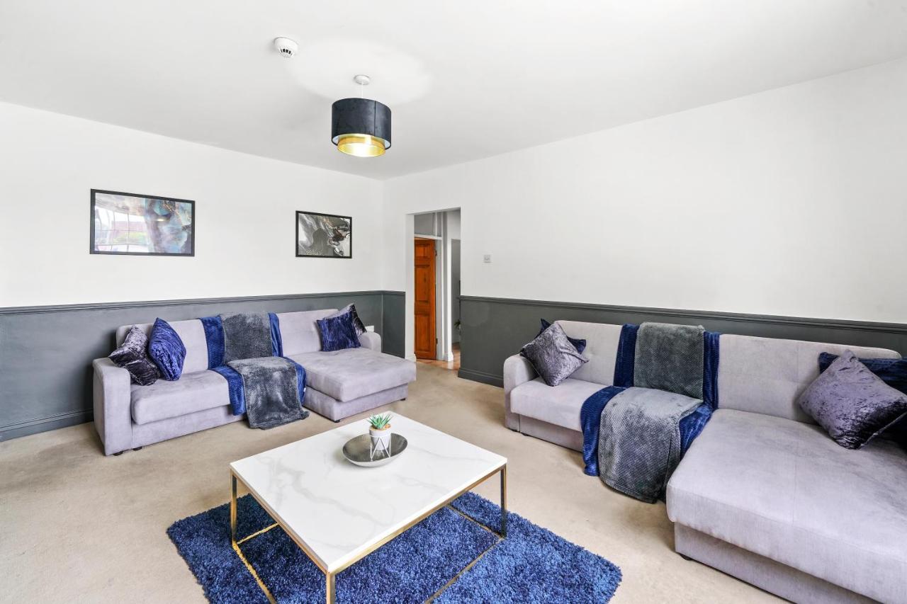 Harbourside Heaven In Apartment Bristol