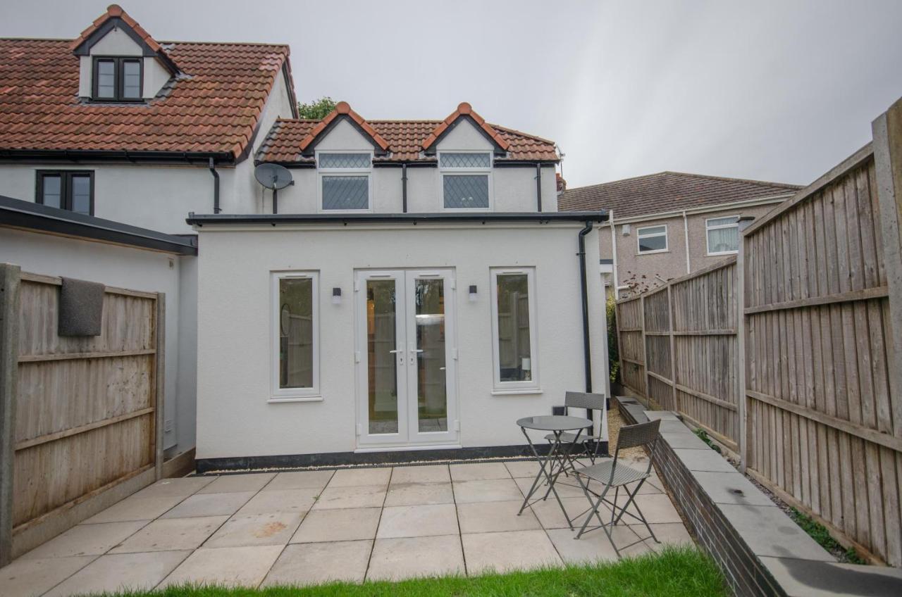 Hideaway Holiday home Bristol