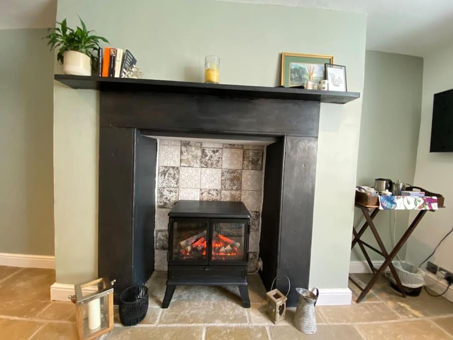Clifton Georgian Townhouse, Downstairs Ensuite & Light Plant Based Breakfast *