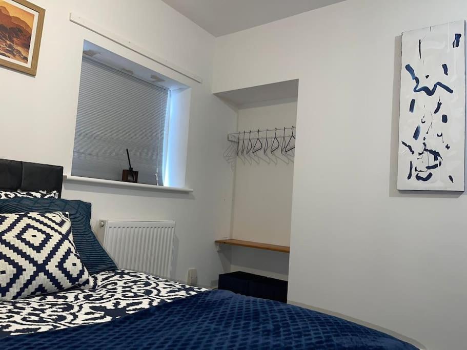 Apartment City Escape! Fishponds Apartment, Bristol, Sleeps Up To 4 Guests Bristol