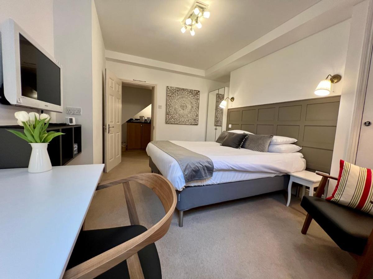 Ferndale Mews Bed & Breakfast Bristol