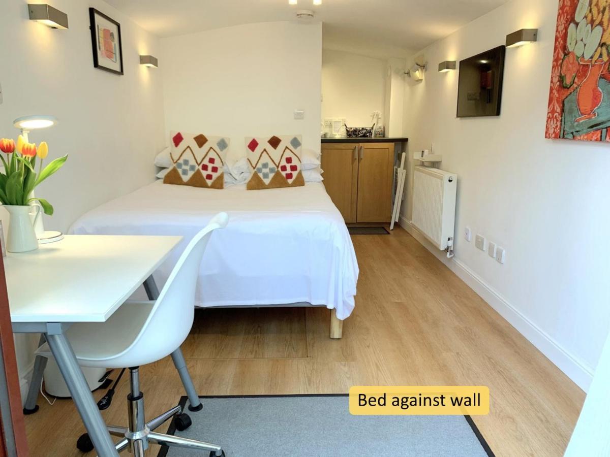 Ferndale Mews
