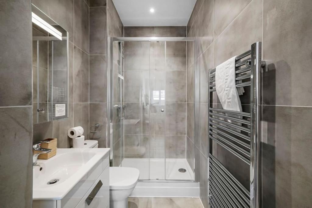 Exquisite Scandi Gem Of - Sleeps 6