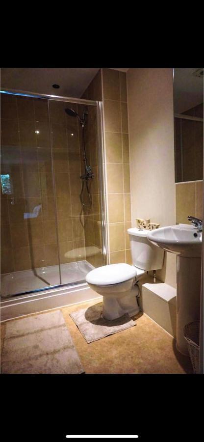 2 Bedroom Luxury In * Bristol