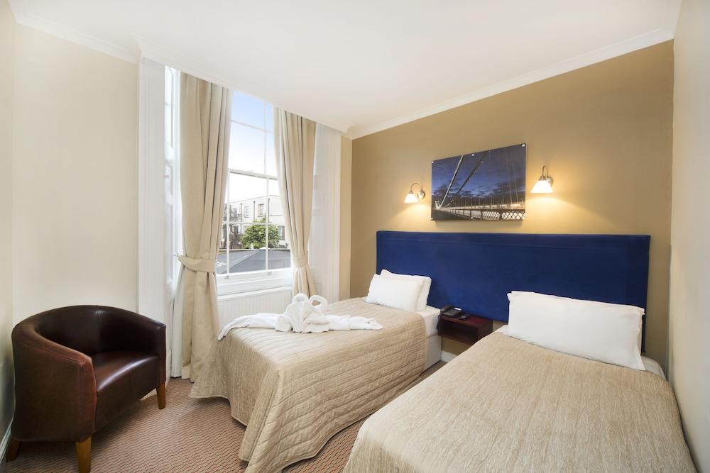 The Clifton Hotel