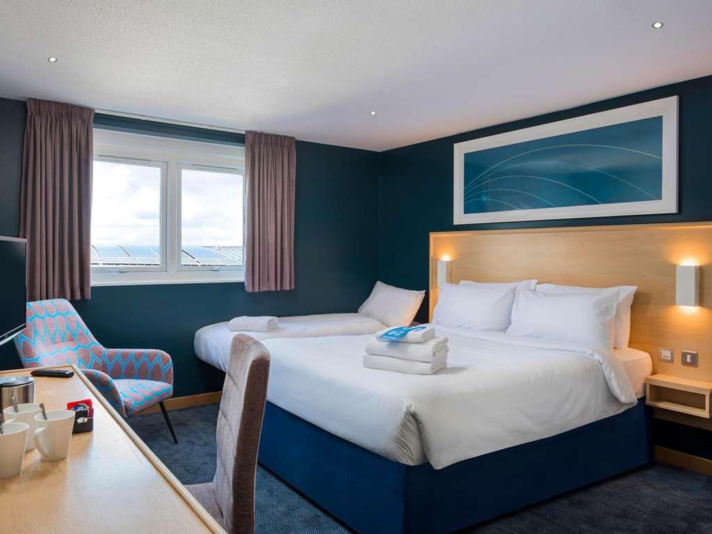 Travelodge Anchor Road Hotel Bristol