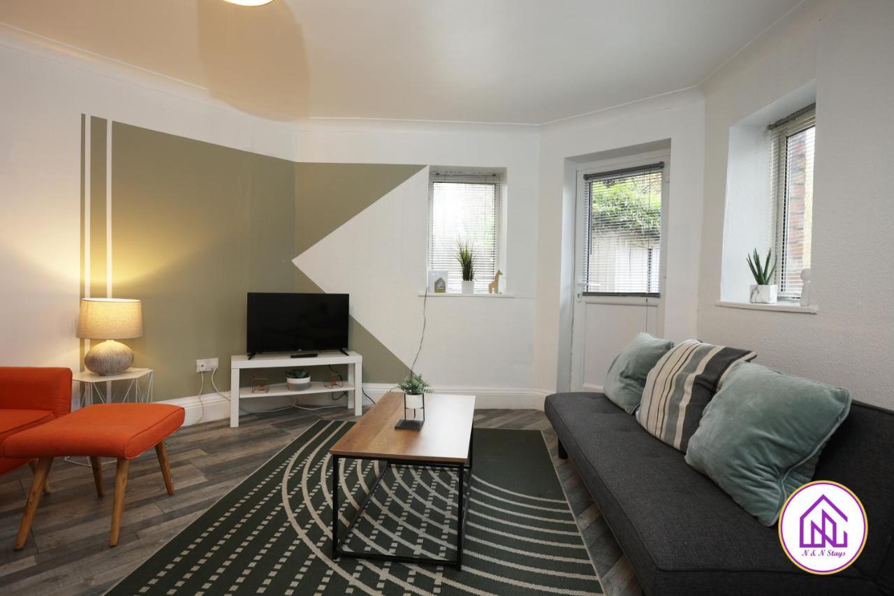 Aberdeen Apartments, Redland, Great Location *