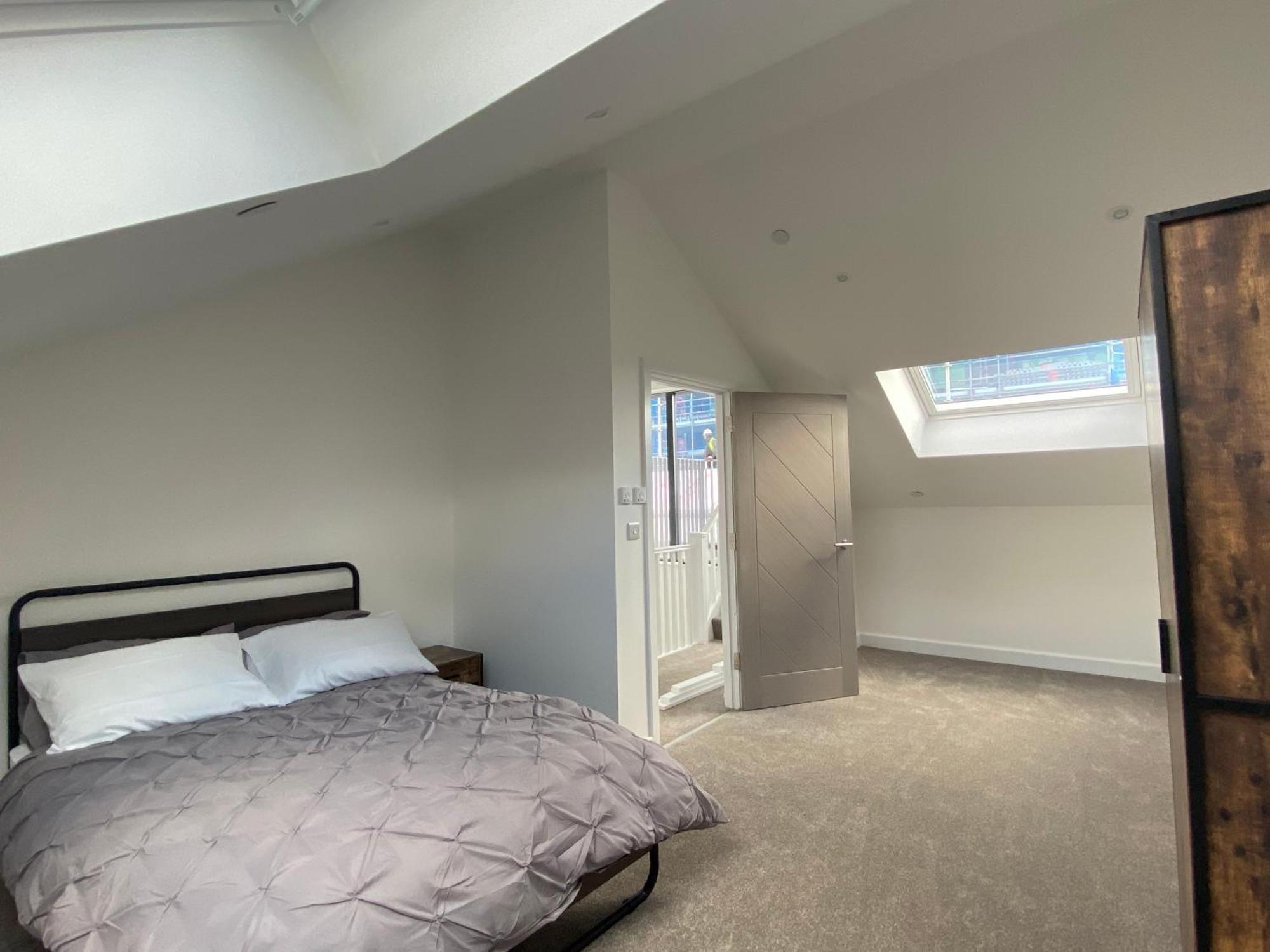 Apartment Beautiful Penthouse In - New
