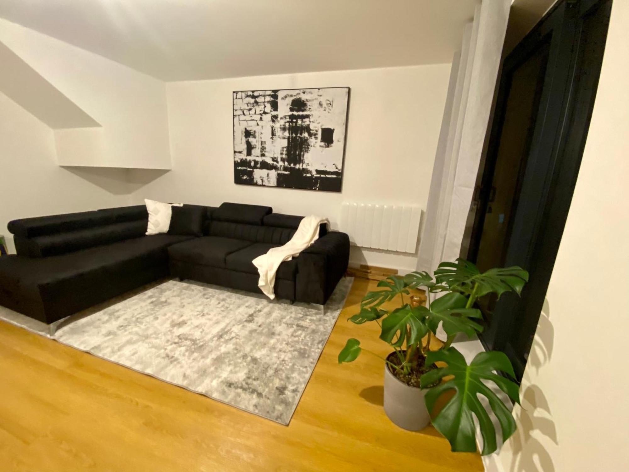 Apartment Beautiful Penthouse In - New Bristol