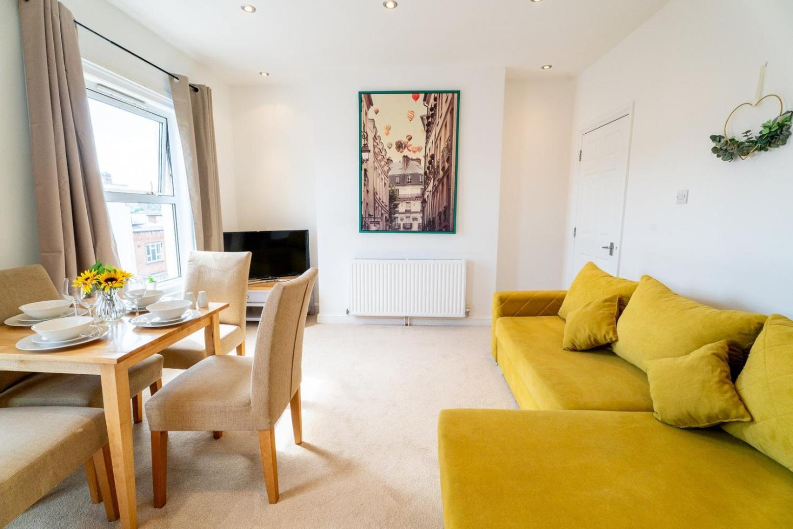 Cozy Urban Retreat | Modern 1br | Free Parking *