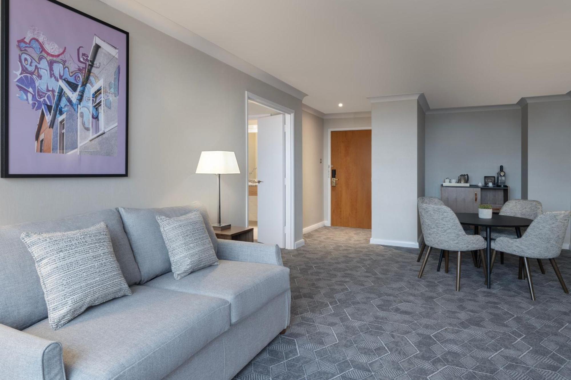 Delta By Marriott Centre Hotel 4*