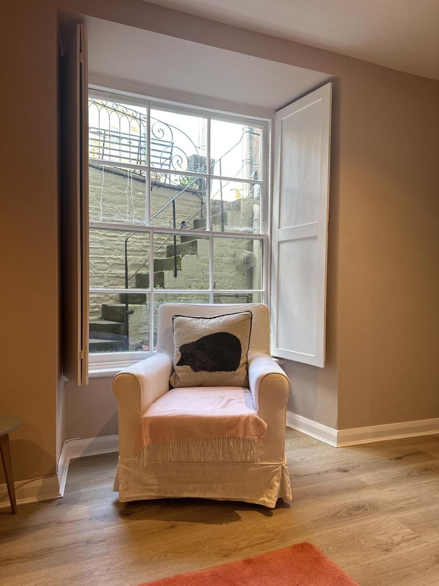 Apartment Unique Clifton On Historic Crescent Bristol