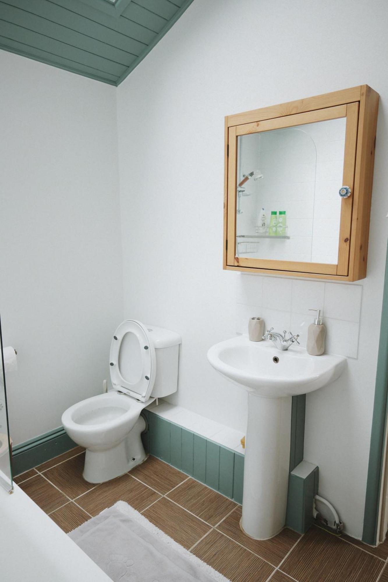 A Cosy Garden Flat In A Quiet Area Close To The Centre Apartment Bristol