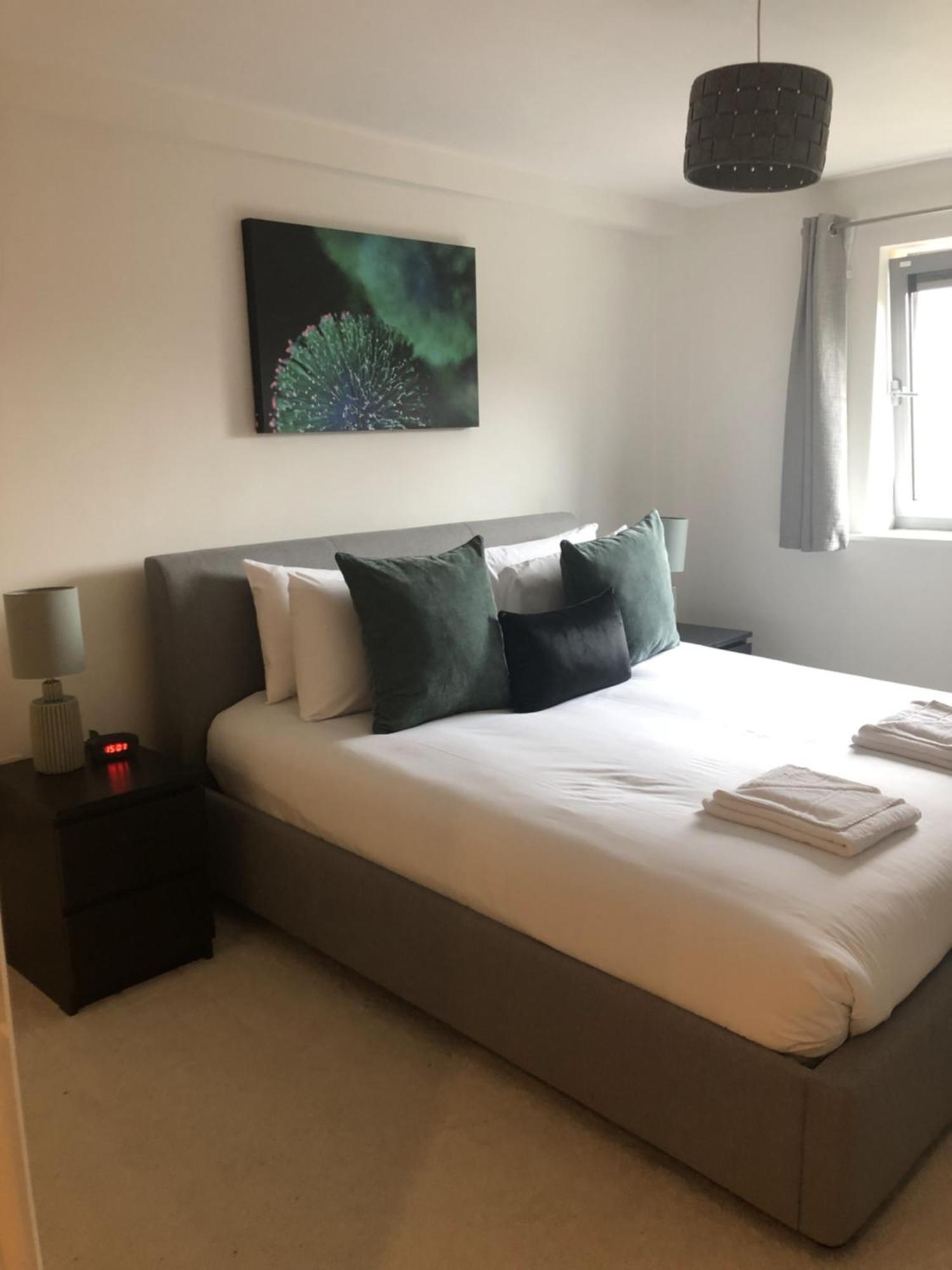 Apartment Hamilton Court From Your Bristol