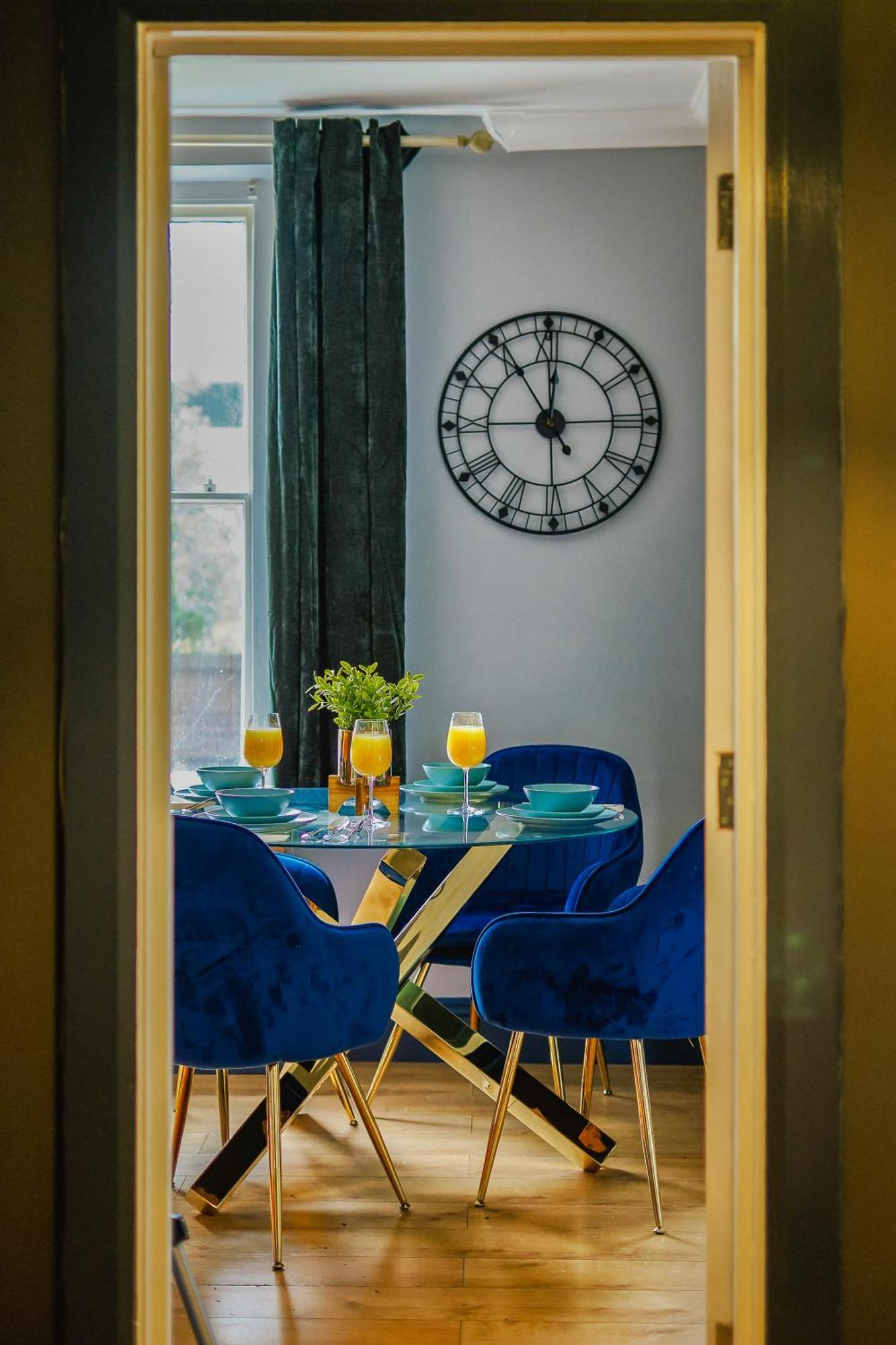 Apartment Free Parking New Gem With Garden