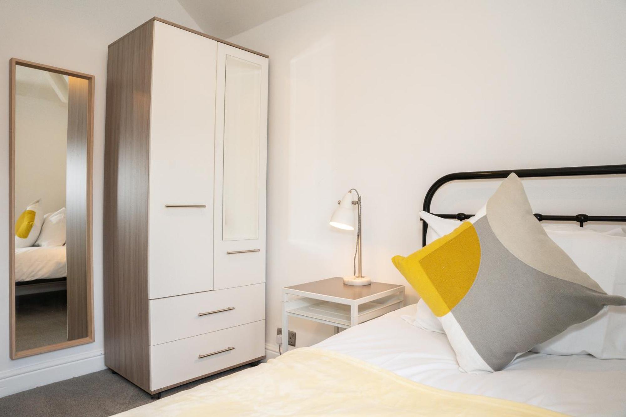Imagination By Olauda Sa - 3 Bed House With Free Parking Holiday home *