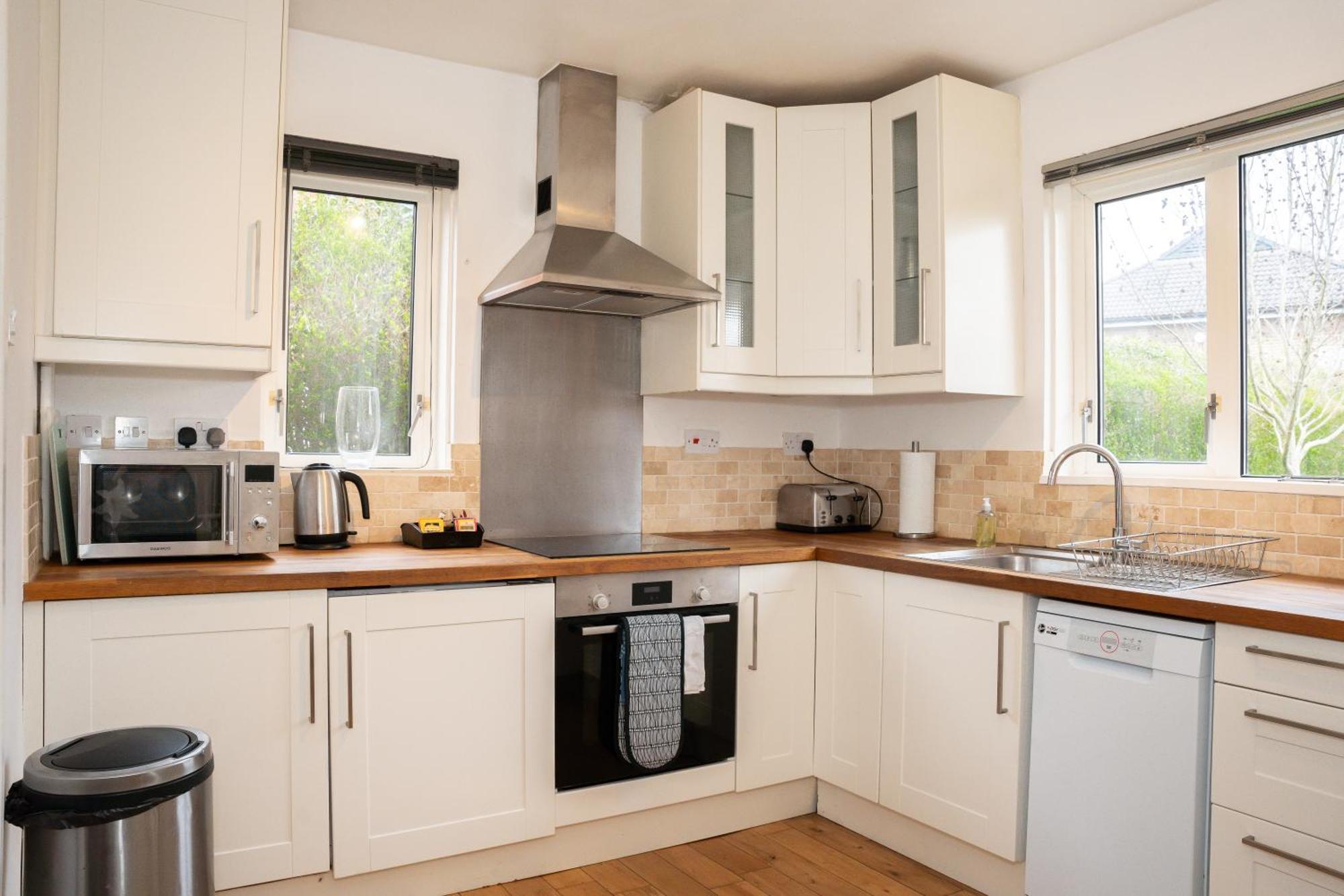 Holiday home Imagination By Olauda Sa - 3 Bed House With Free Parking Bristol