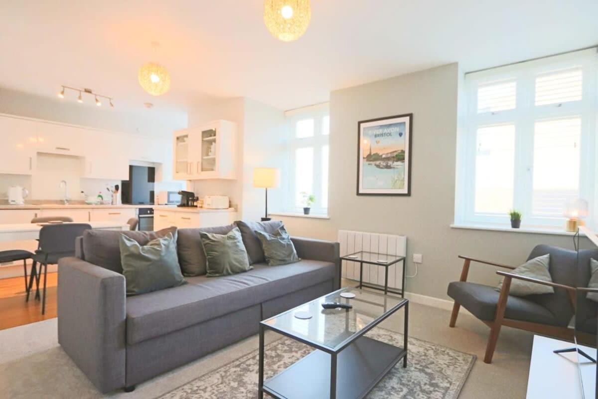 Champion Court 10 Apartment Bristol
