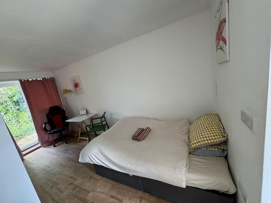 Flat, Parking, Filton * Bristol