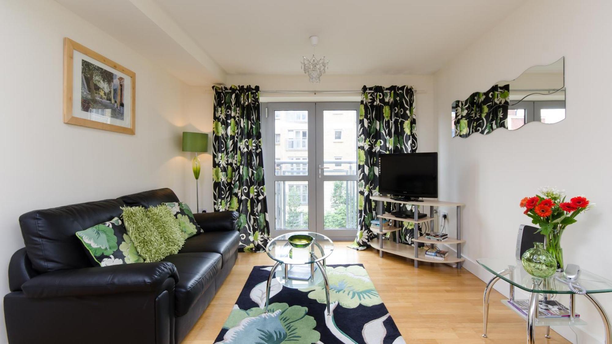 Apartment Hamilton Court From Your Bristol
