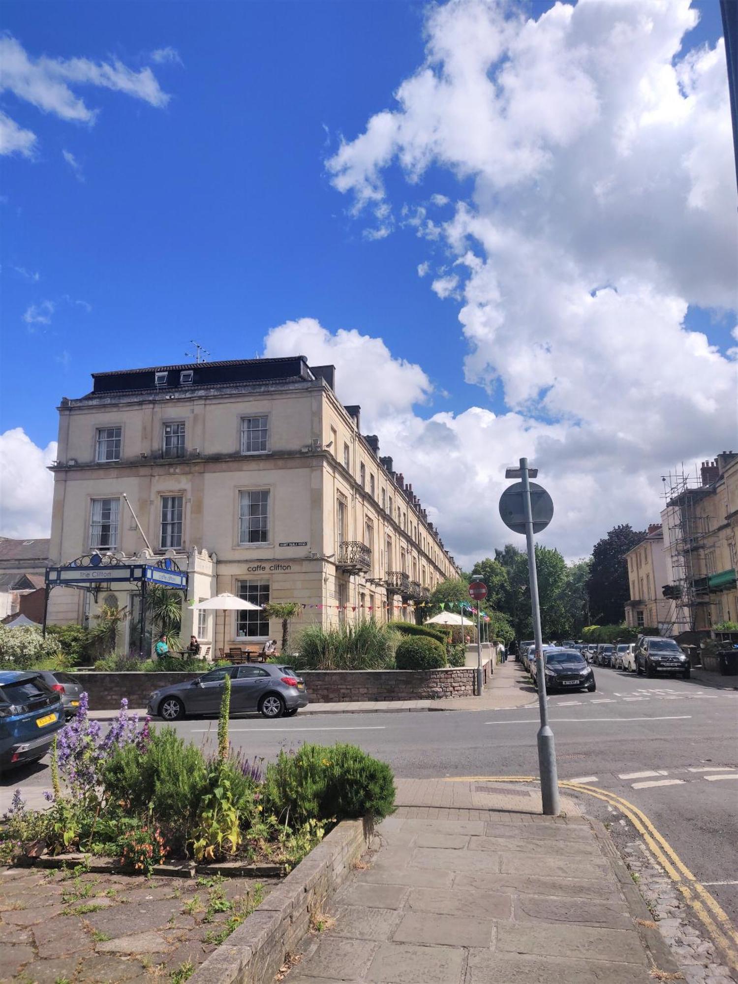 Guest house St Paul's Road Townhouse By Clifton Short Lets Bristol