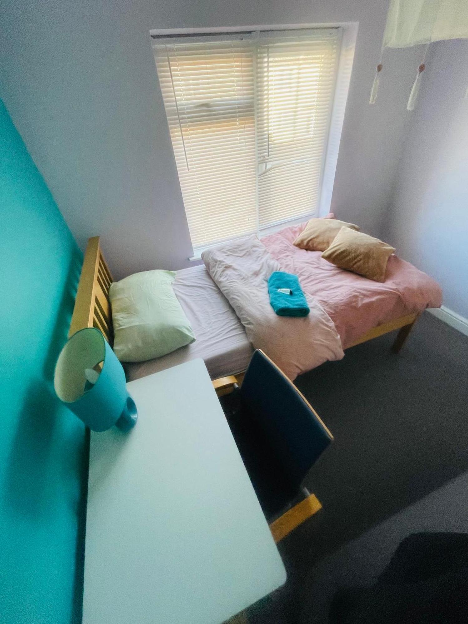 Mia Property Guest house Bristol