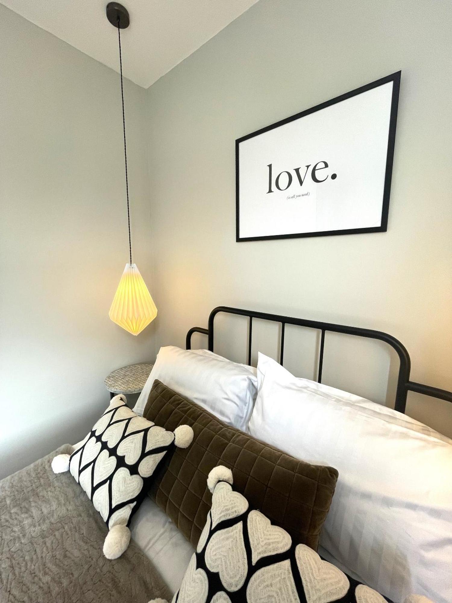 Secret Boutique Abode In Beautiful Clifton Village Apartment Bristol