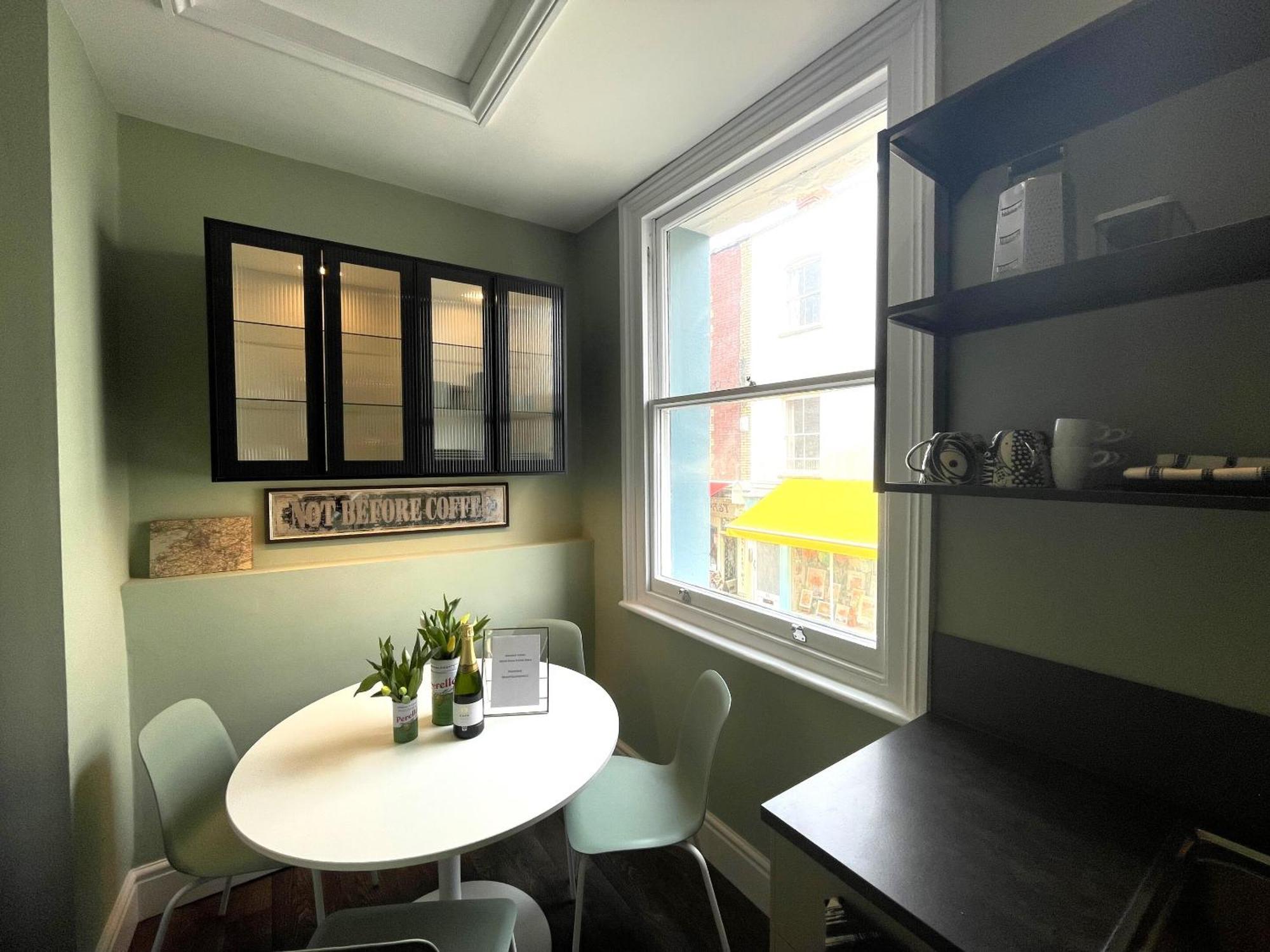 Secret Boutique Abode In Beautiful Clifton Village Apartment *