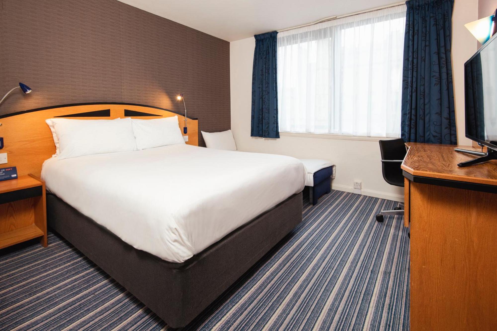 Express Centre By Ihg