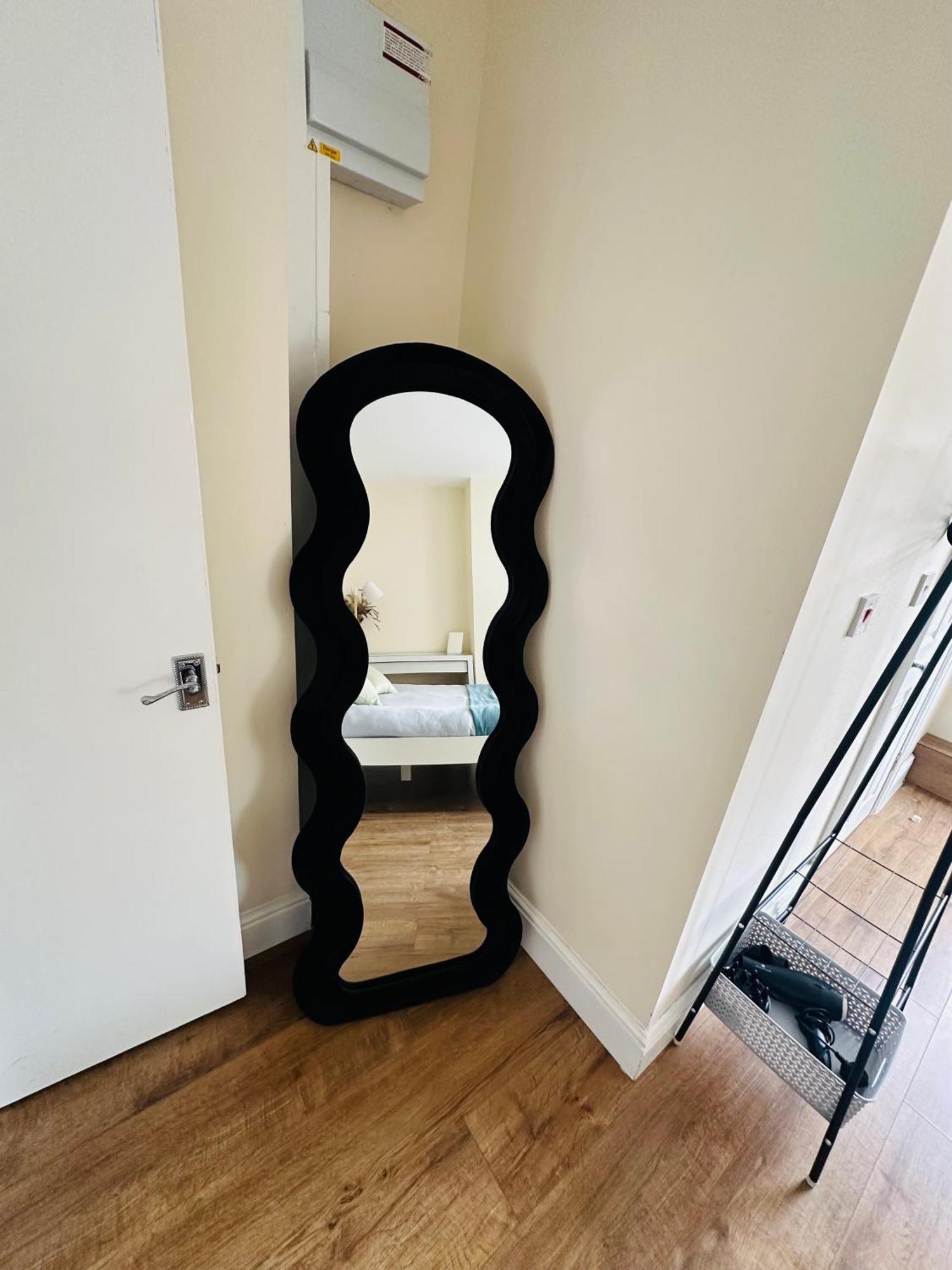 Apartment Dvmescape Flat1 *