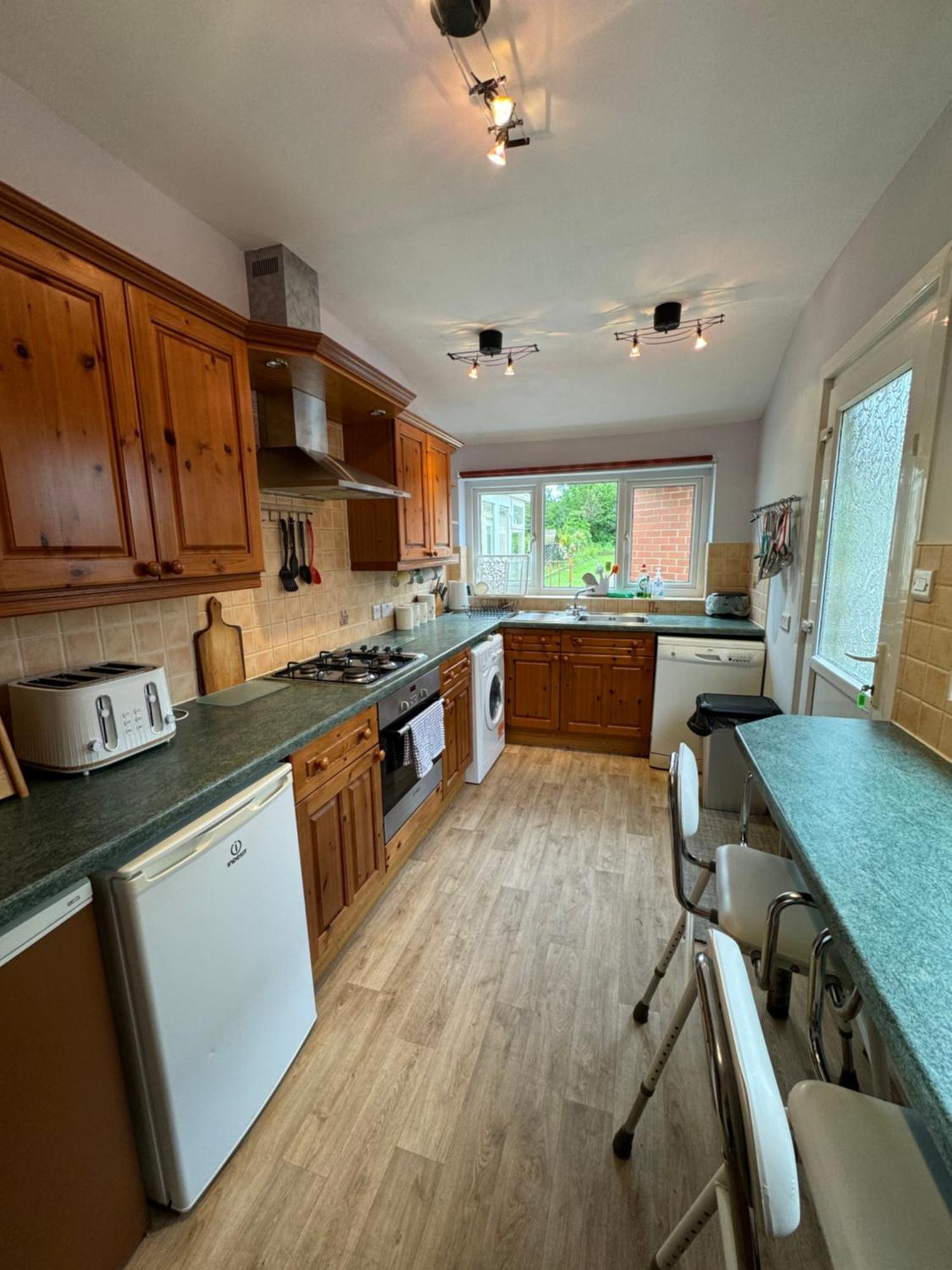 Comfortable Near Southmead Homestay *