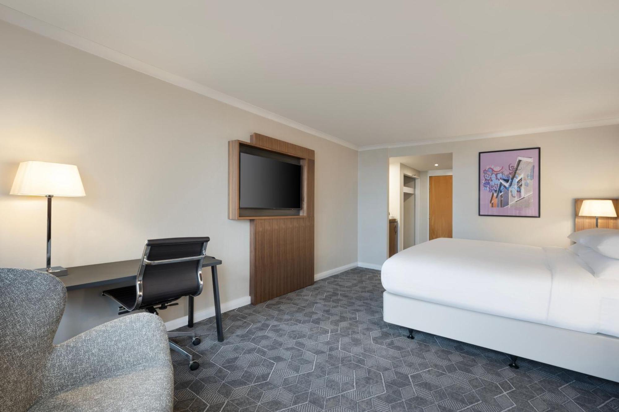 Hotel Delta By Marriott Centre