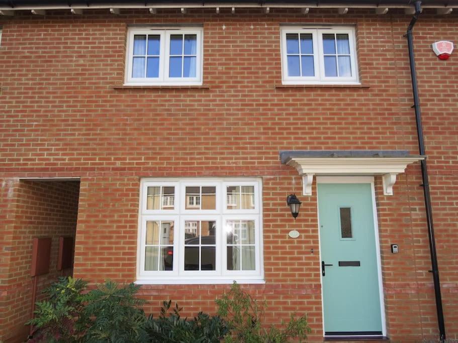 Impeccable With Parking Holiday home Bristol