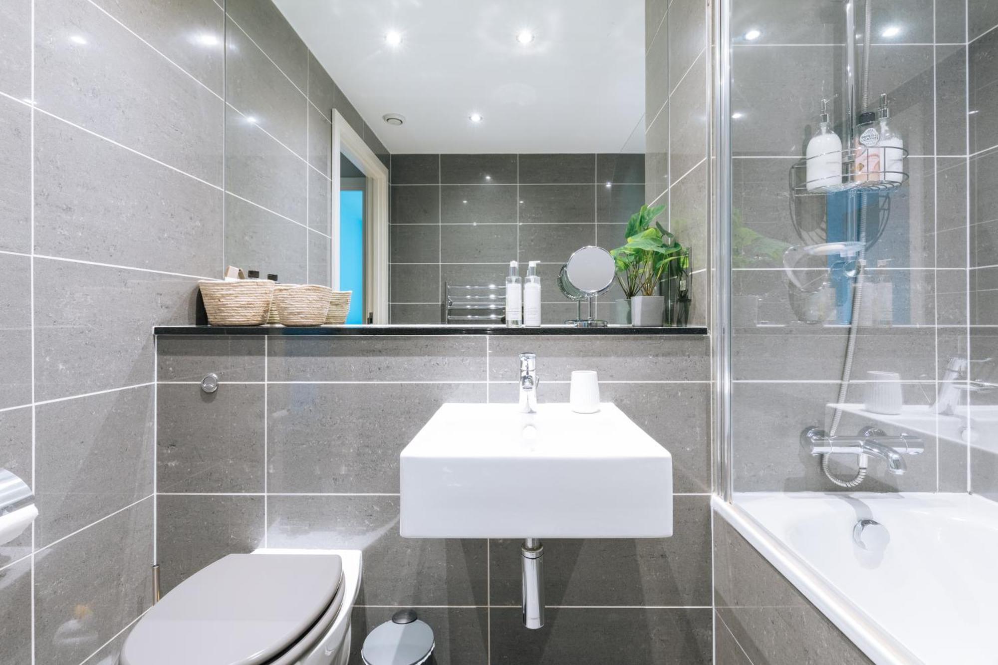 Apartment Contemporary 1bd Flat - Centre!