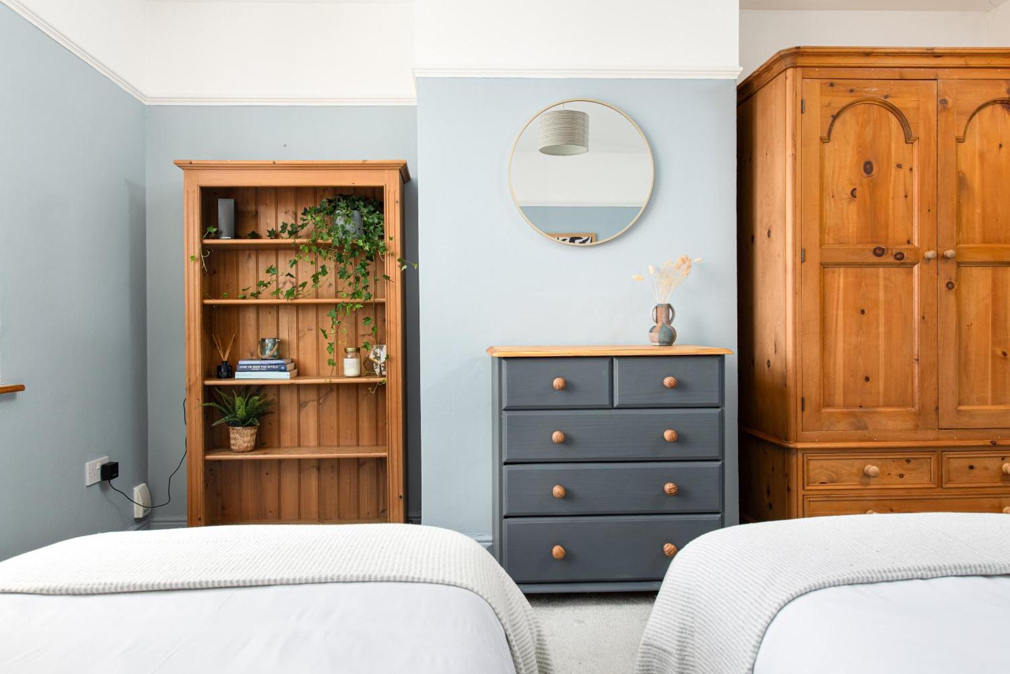 Charming Family With Stoves, Garden & Parking * Bristol