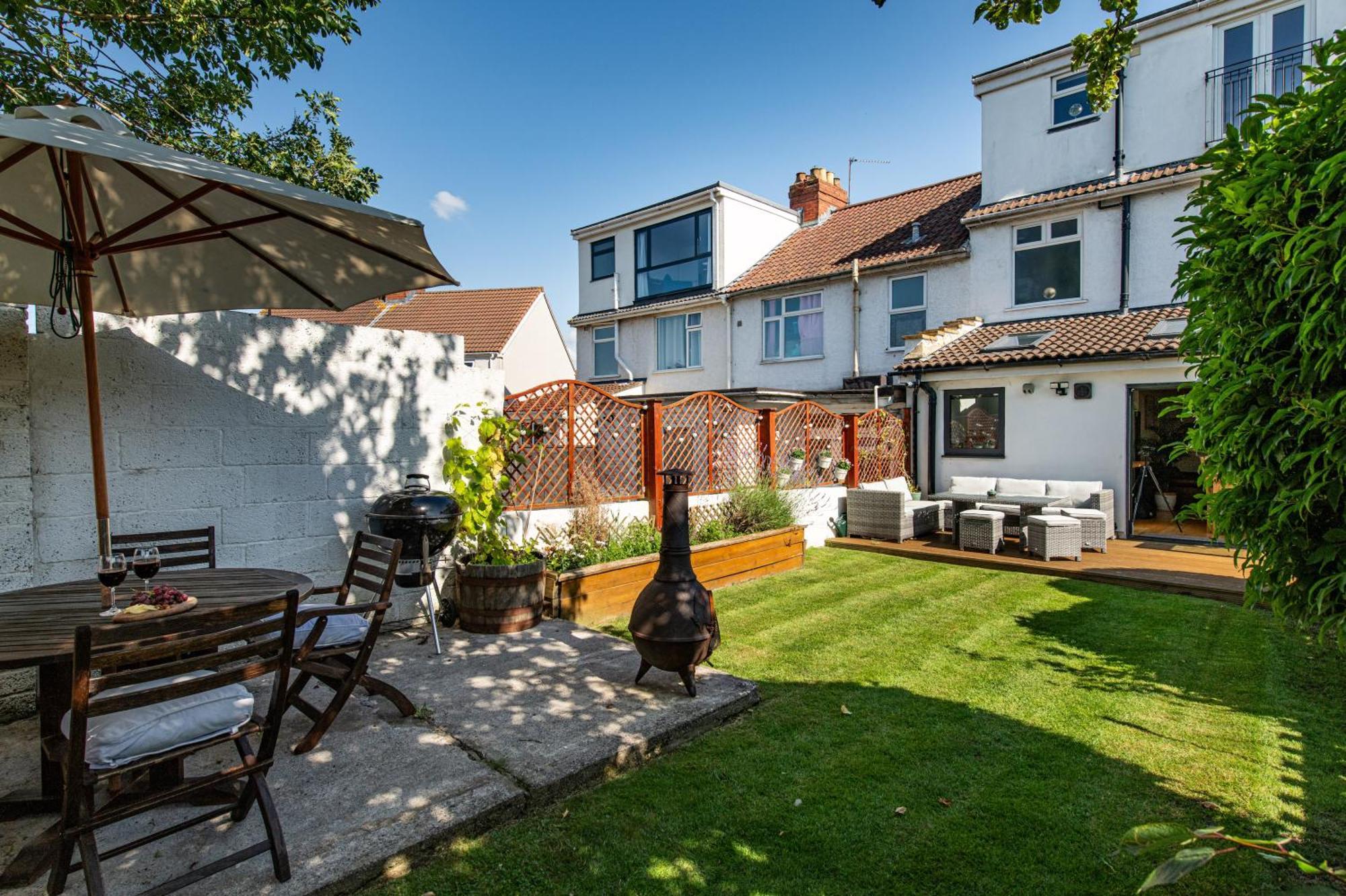 Charming Family With Stoves, Garden & Parking Apartment Bristol