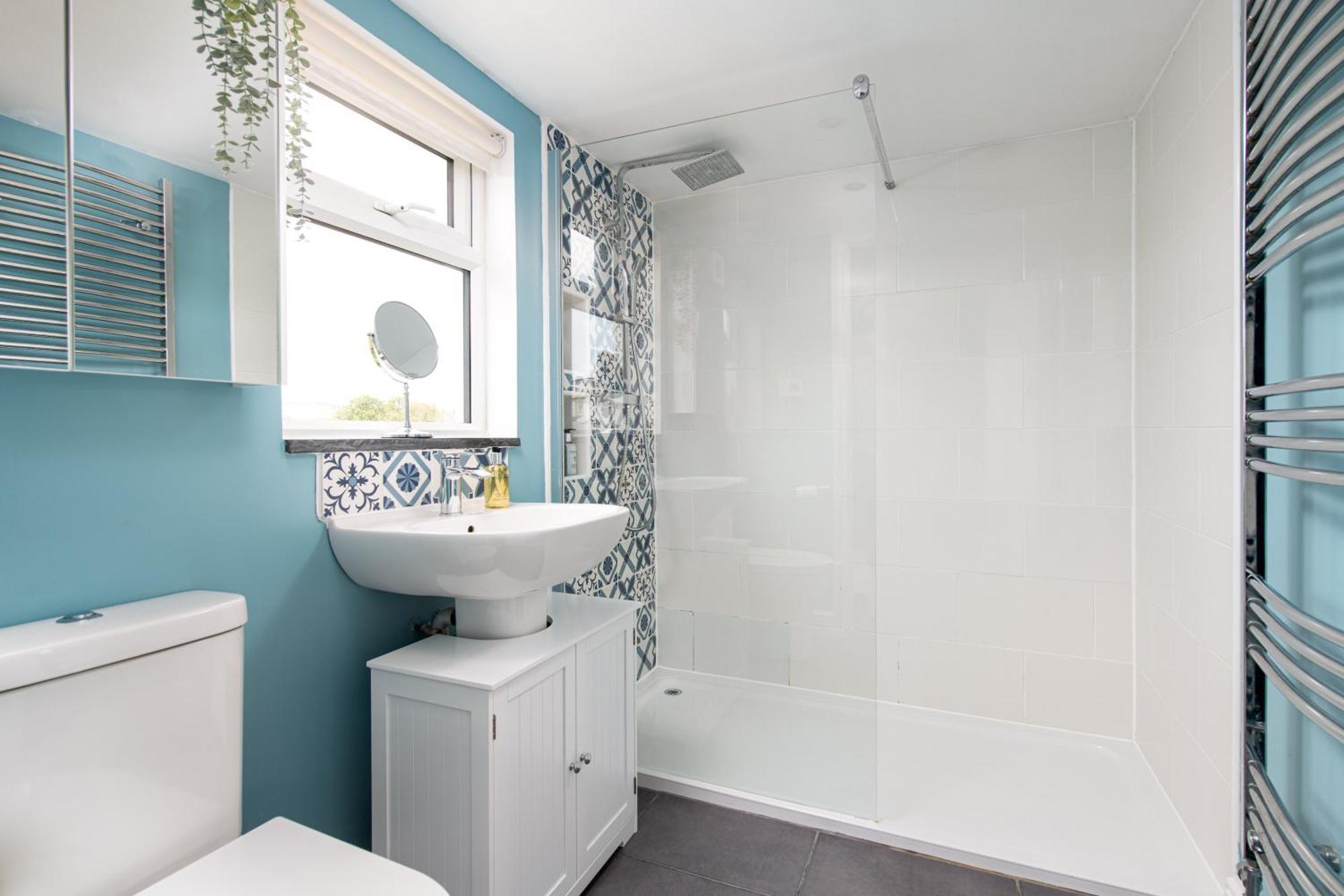 Charming Family With Stoves, Garden & Parking * Bristol